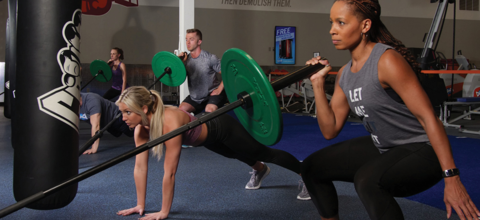 people at ultimate challenge class at crunch fitness